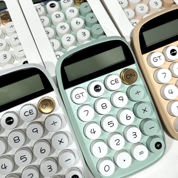 ماشین حساب دکمه طلایی