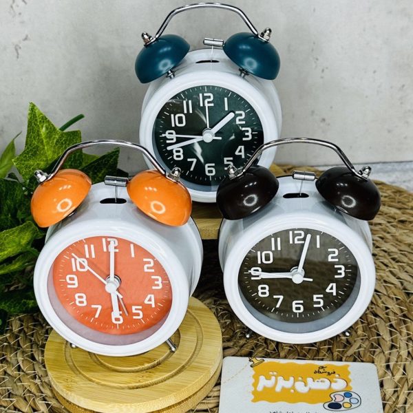 ساعت رو میزی زنگ خور طرح کلاسیک